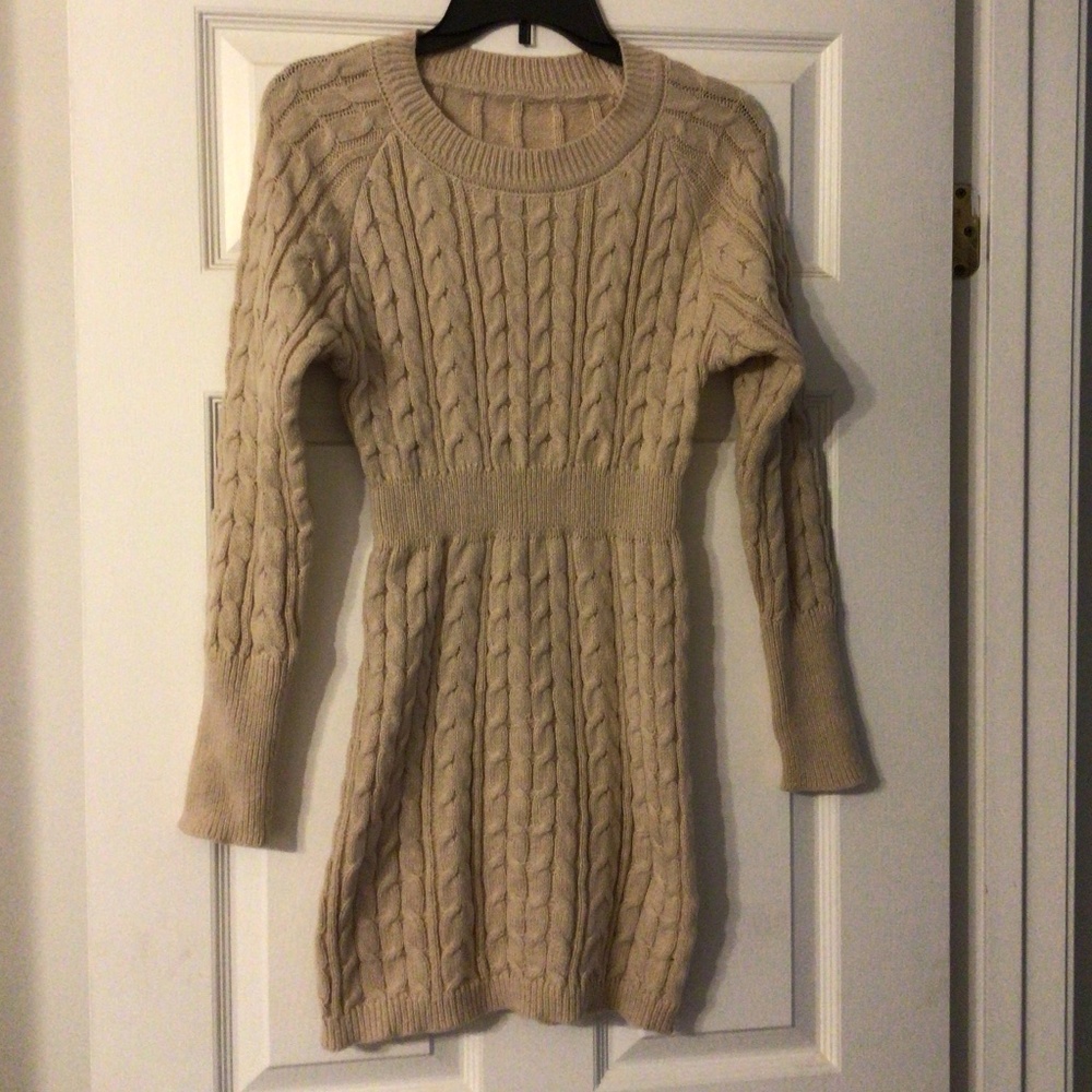 Khaki sweater dress size m nwot small could fit in dress too